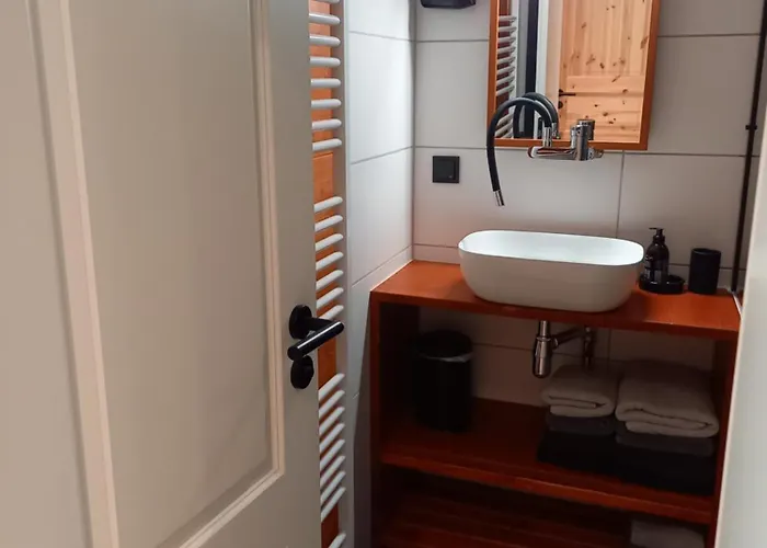 Explorer's & * Helminghausen