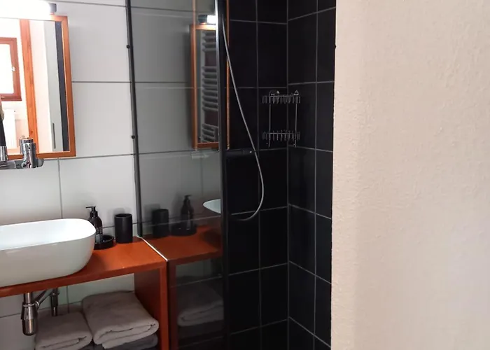 Explorer's & * Helminghausen