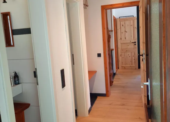 Explorer's & * Helminghausen